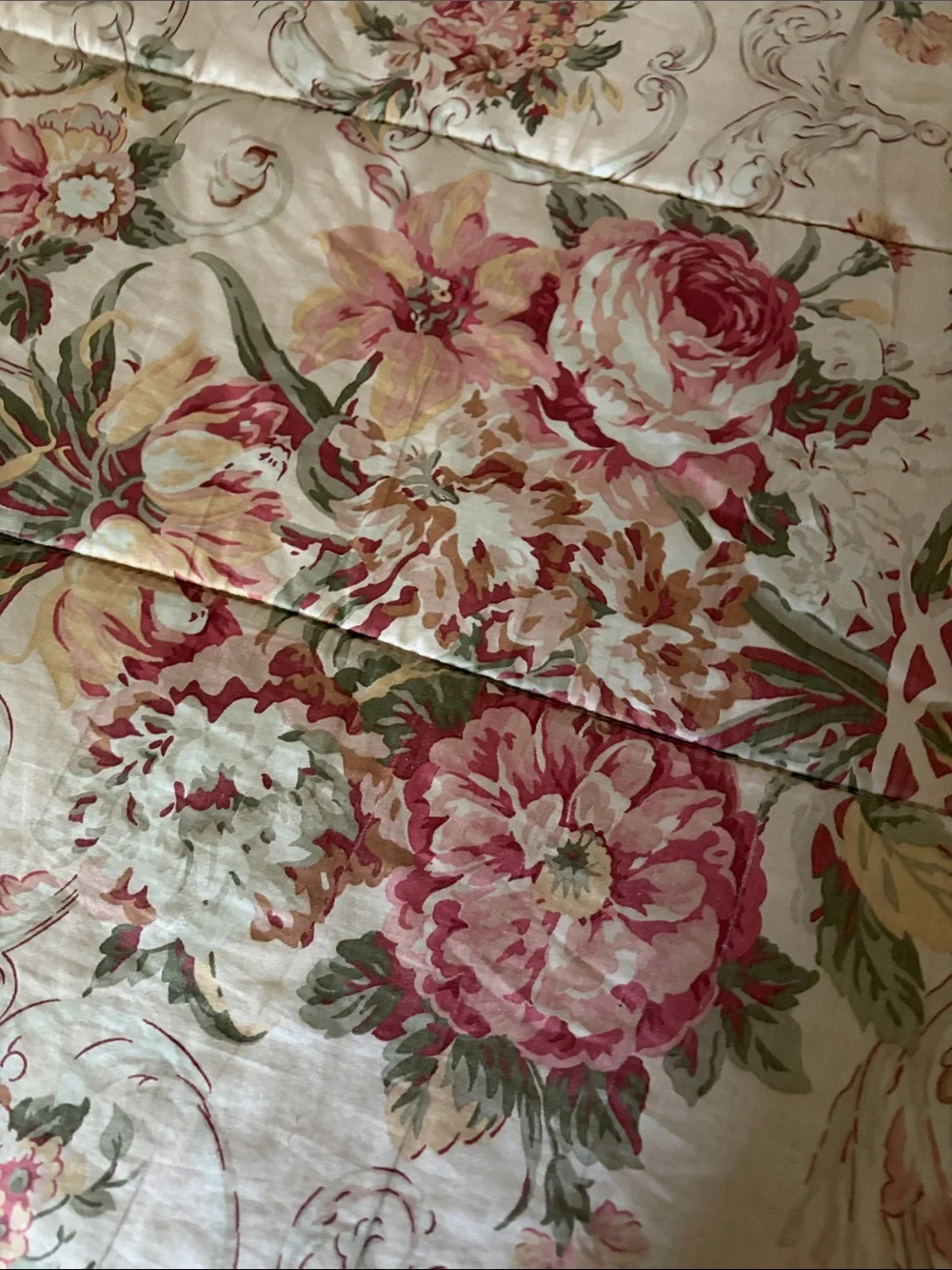 Ralph Lauren Floral Cream Comforter with Pink and Green Accents vintage rare